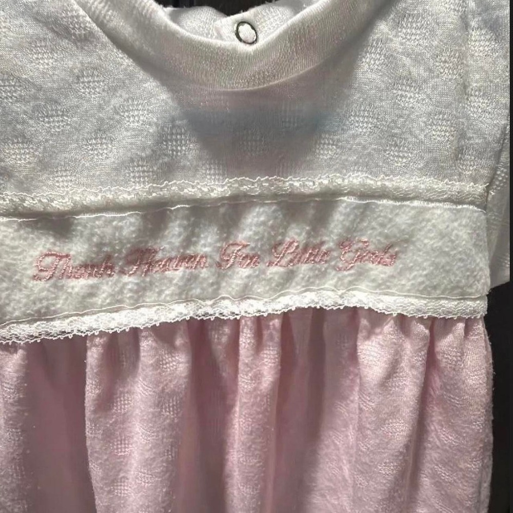 Vintage Little Me Pink & white baby onesie with lace trim embroidered - Picture 2 of 4